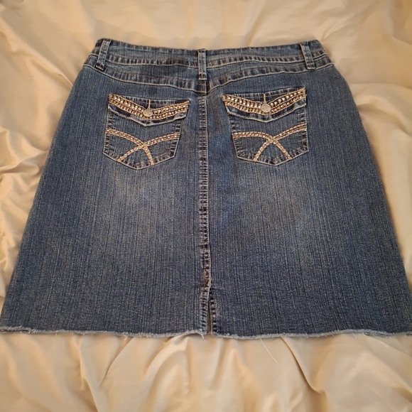 V.S.H. Jeans Women's Denim Blue Embroidered Knee-Length Pencil Skirt - Picture 5 of 9